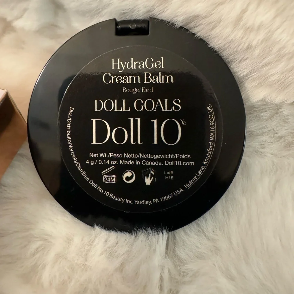 DOLL 10 Blockbuster Lip and Cheek Collection. BAE and SHE’s A 10. NIB